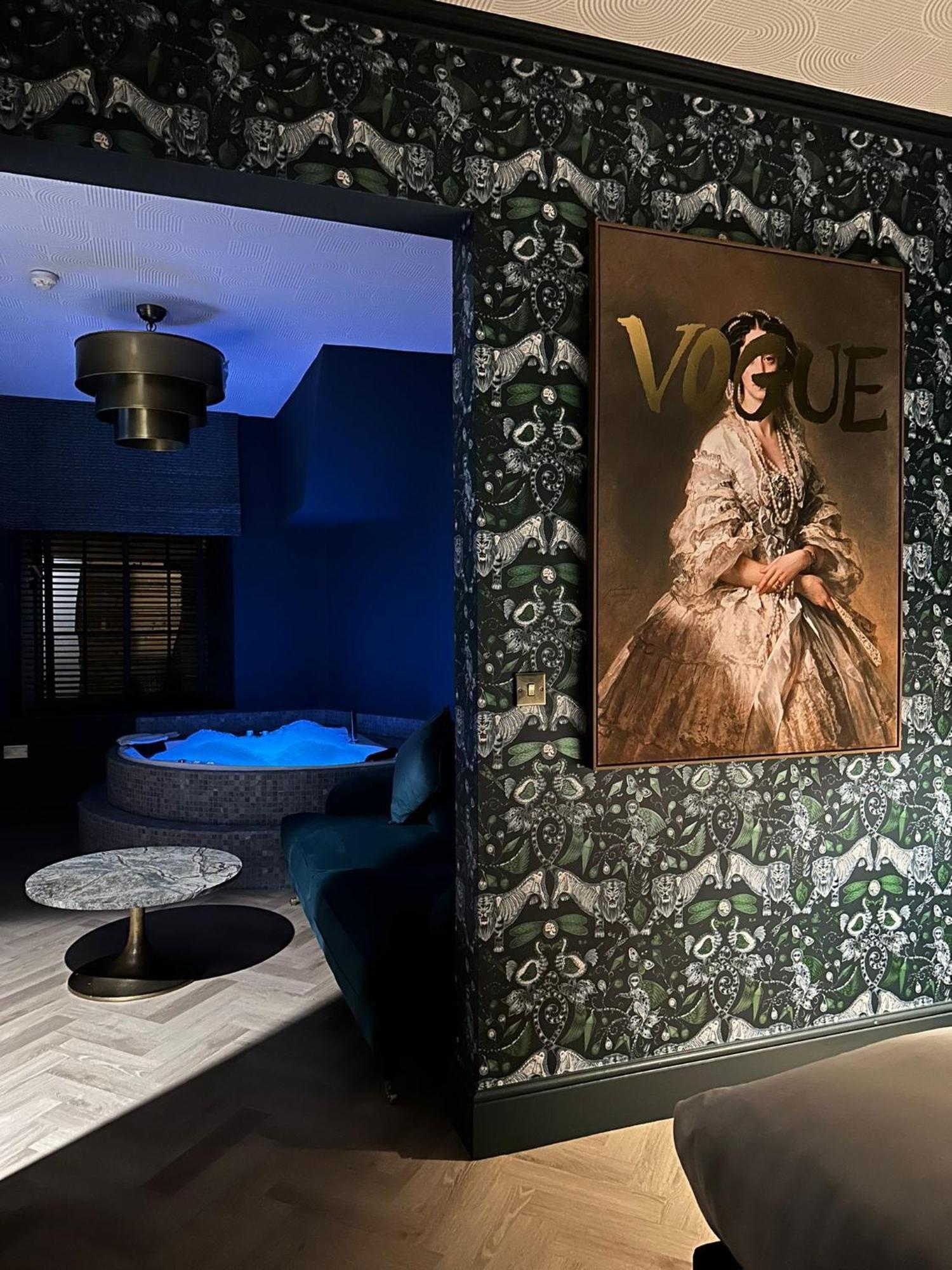 Secret Suites Lancaster Luaran gambar
