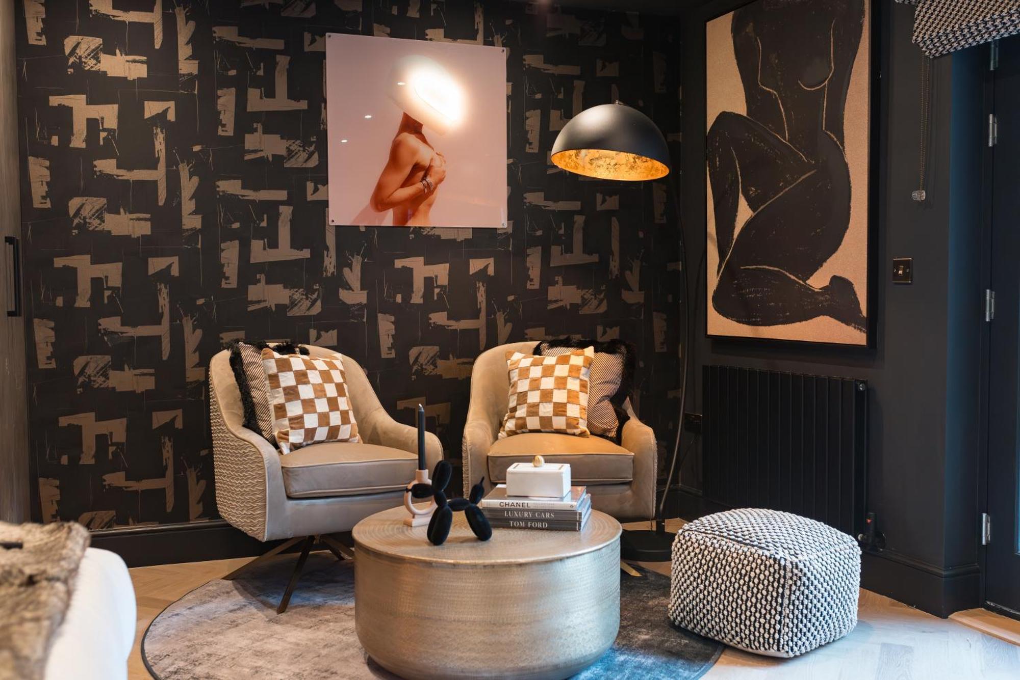 Secret Suites Lancaster Luaran gambar