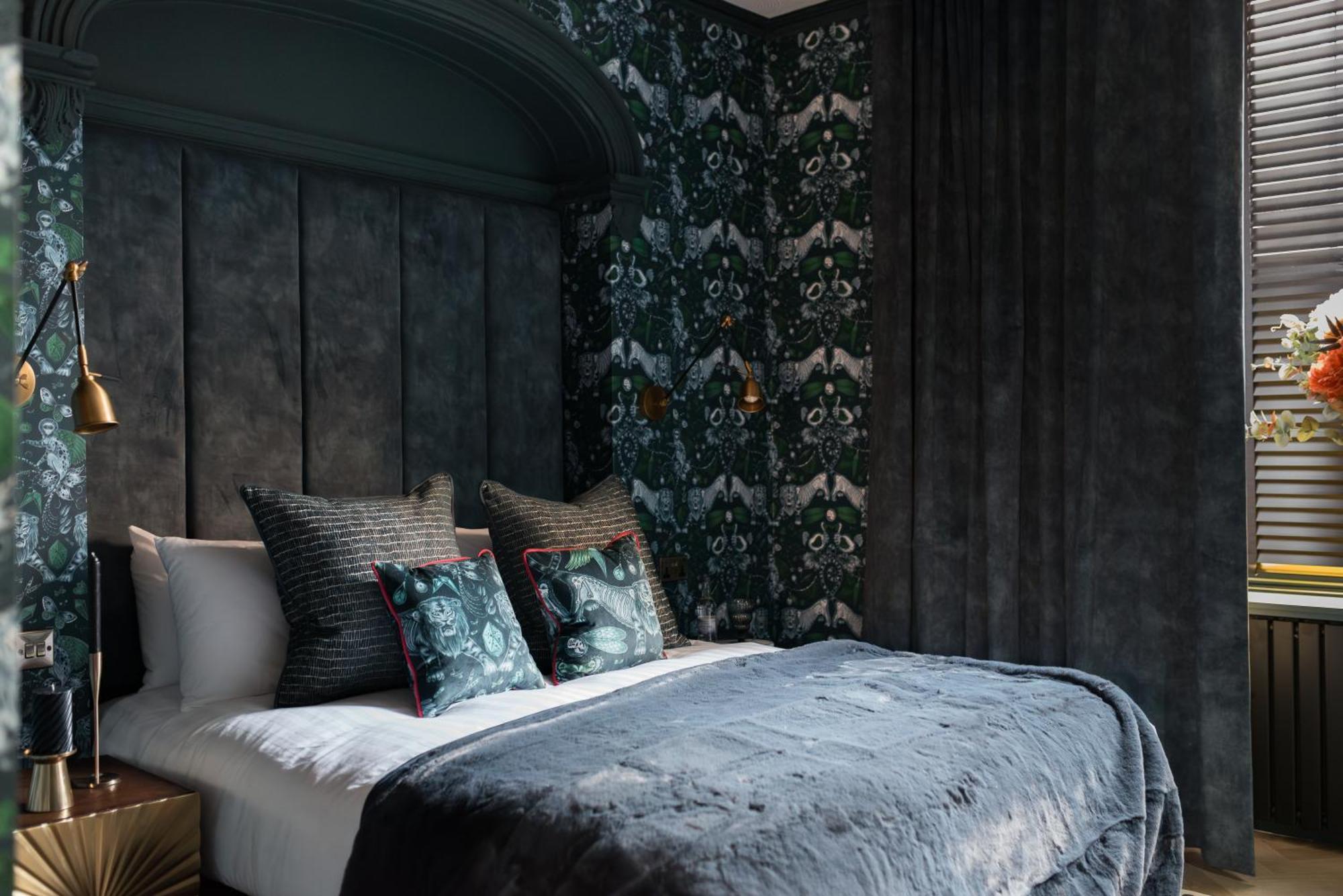 Secret Suites Lancaster Luaran gambar